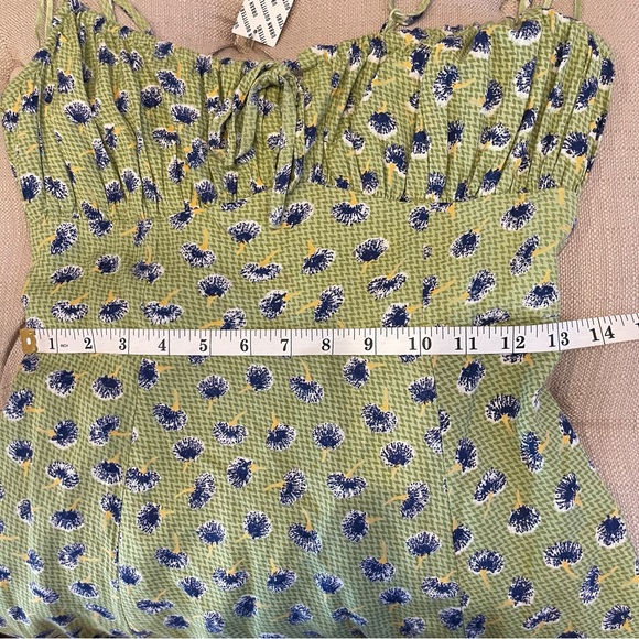 Urban Outfitters Kamaryn Green Dandelion Floral Dress Size M - Picture 9 of 11